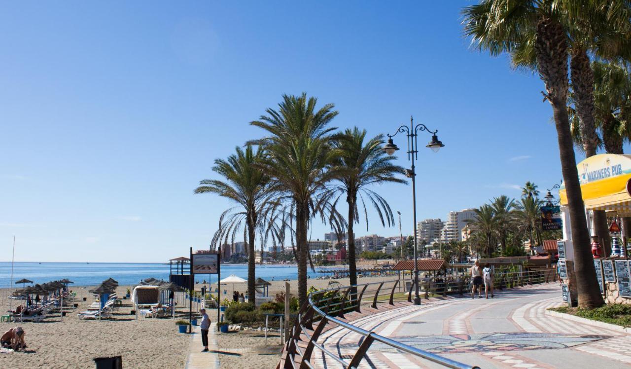 Benal Beach Suite, Parque Acuatico Y Vistas Al Mar Benalmadena Exterior photo