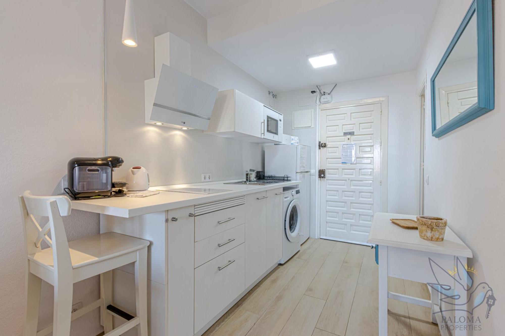 Benal Beach Suite, Parque Acuatico Y Vistas Al Mar Benalmadena Exterior photo